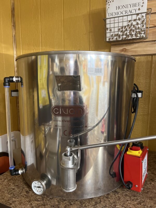 Civan Bottling Tank 10 or 20 gallon