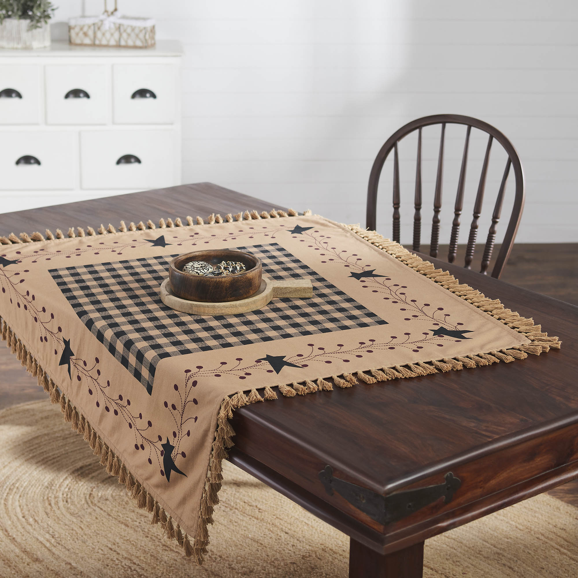Table Topper 20'x20" or 40" x 40" Pip Vinestar