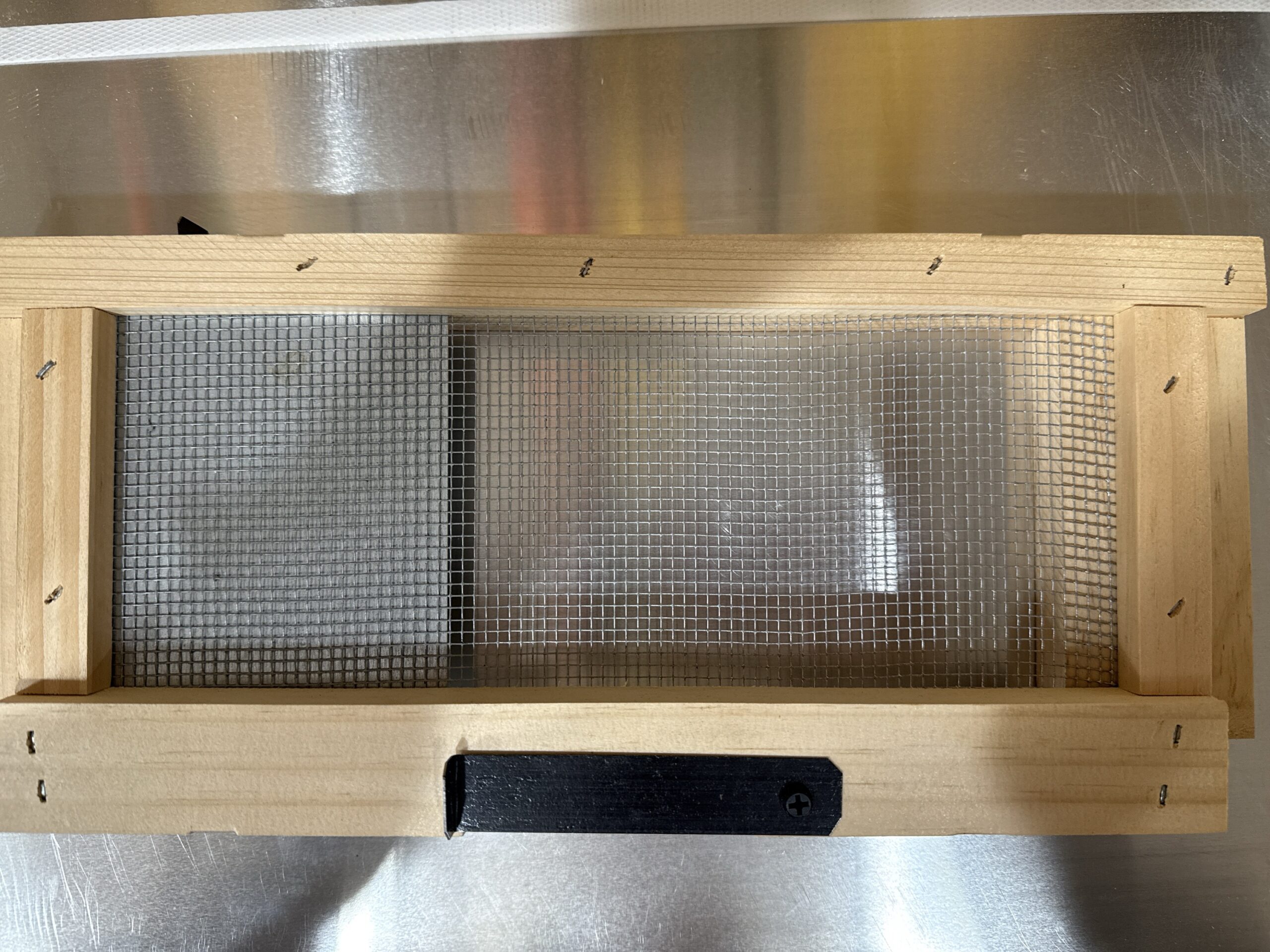 Robber Screen